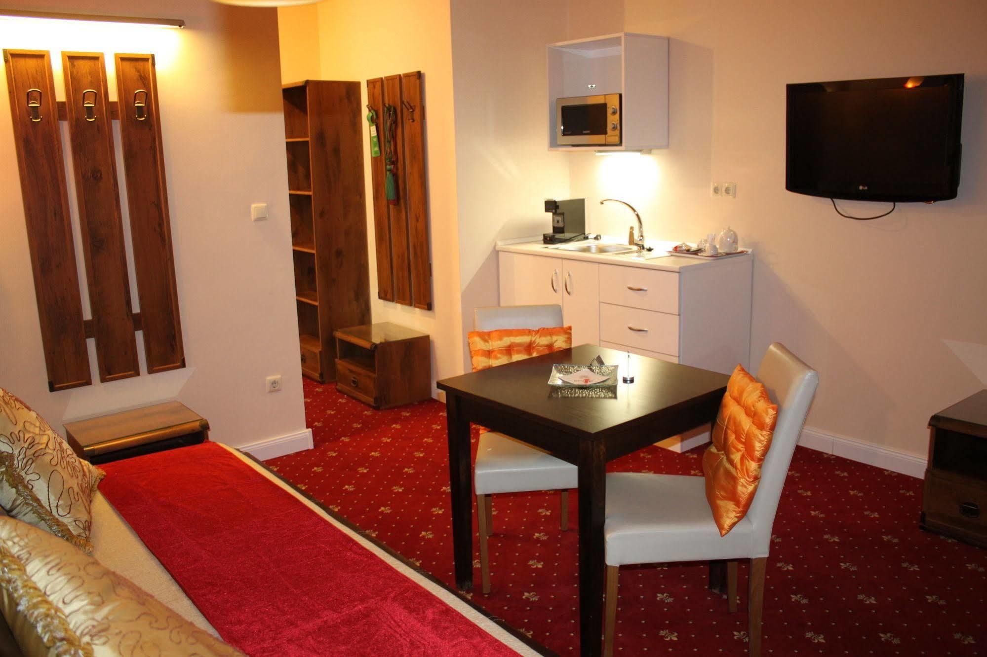 Hotel Al Faro Lodge Am See بودرسدورف ام سي المظهر الخارجي الصورة