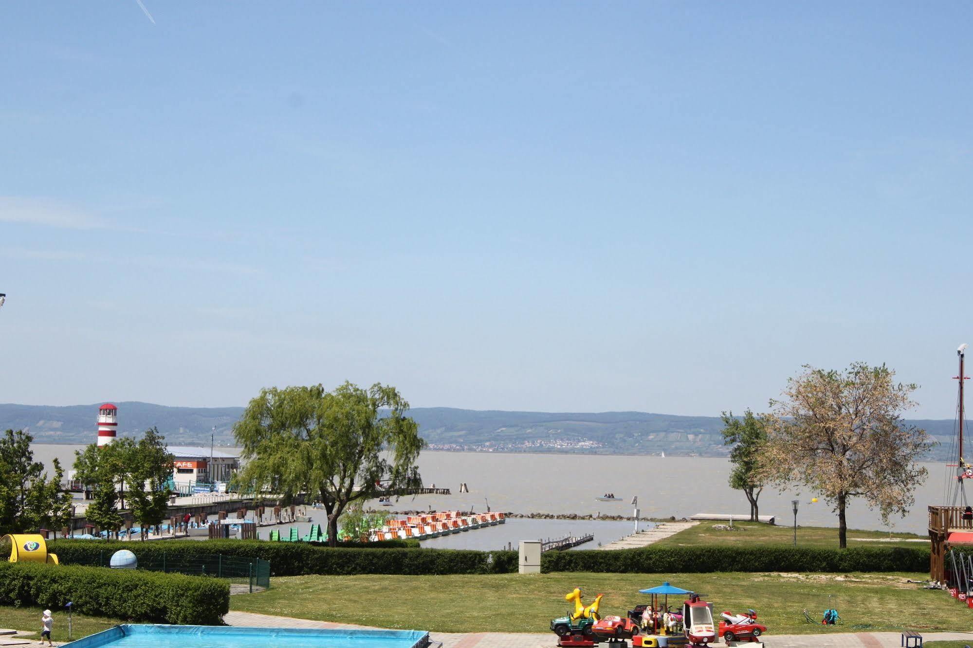 Hotel Al Faro Lodge Am See بودرسدورف ام سي المظهر الخارجي الصورة